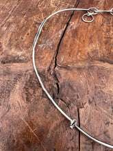 Load image into Gallery viewer, Beauty Bone collar