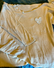 Load image into Gallery viewer, Distressed Heart cashmere
