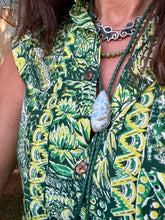 Load image into Gallery viewer, Larimar Bolo