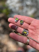 Load image into Gallery viewer, Peridot Flowering studs