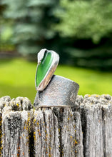 Load image into Gallery viewer, Feathered Friend Ring - jade