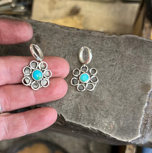 Token Summer earrings