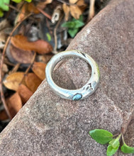 Load image into Gallery viewer, Donut ring - blue
