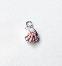 Load image into Gallery viewer, Seashell 6