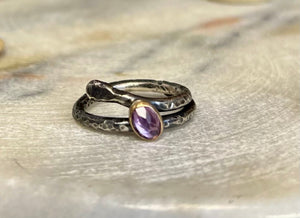 Serpentine ring - Amethyst
