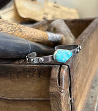 Load image into Gallery viewer, Western Rock cuff