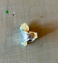Load image into Gallery viewer, Bloom ring - swamp green rosarita