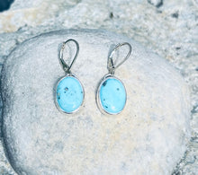 Load image into Gallery viewer, Turquoise dangles