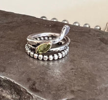 Load image into Gallery viewer, Beaded stacking ring