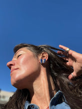 Load image into Gallery viewer, Arrow Lapis studs