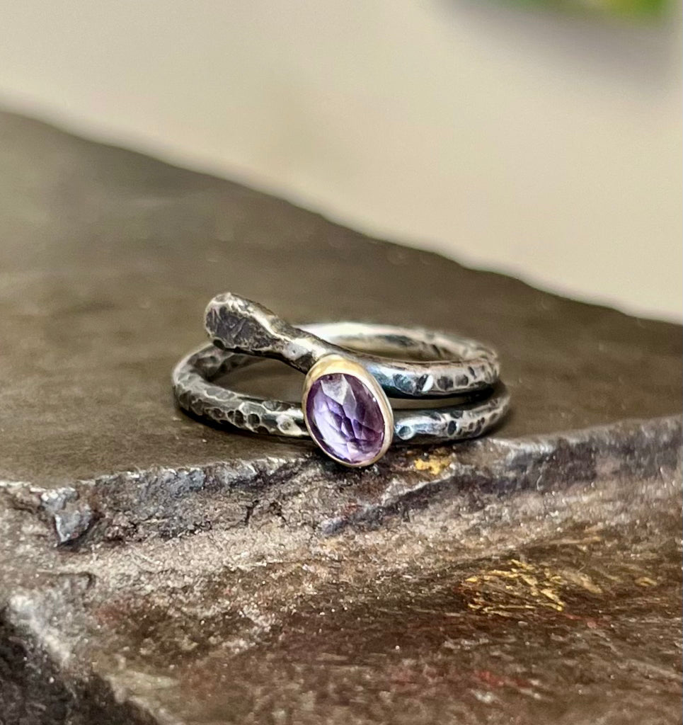 Serpentine ring - Amethyst