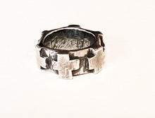 Load image into Gallery viewer, Eternity ring